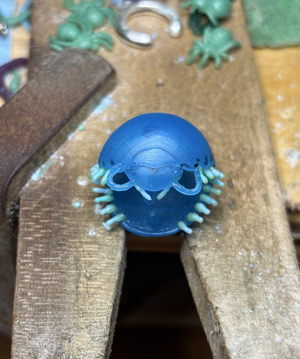 クリキュラ(Cricula Trifenestrata) 作品 美術品 アート Impressive & expressive artworks by Takashi Murakami