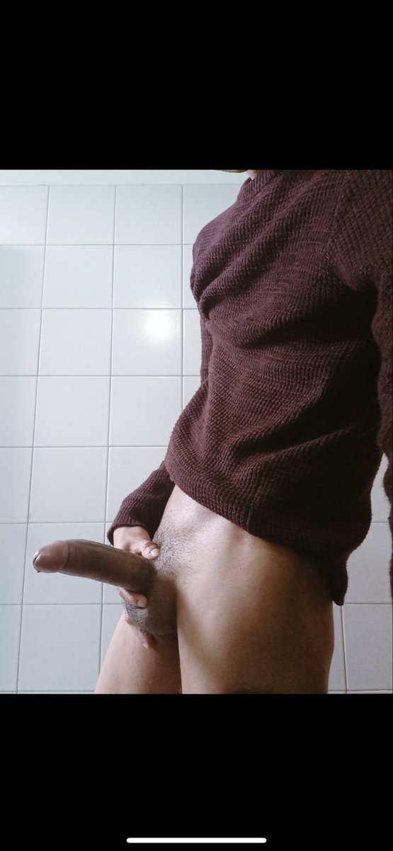 Quieres comerte 20cm gruesos  ? 
🍆🍆💦💦

Dale RT 🔃🔃 🥵