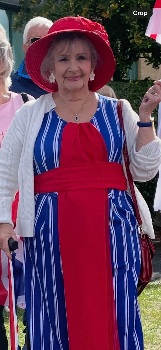 YorksRose_84's tweet image. Join the People of Wakefield tomorrow 
Cedar Court Hotel 2pm
#stoptheboats 
#sendthemback