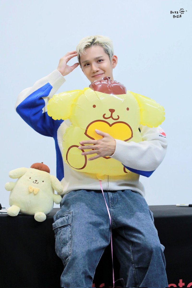 buzz buzz🐝 tweet media