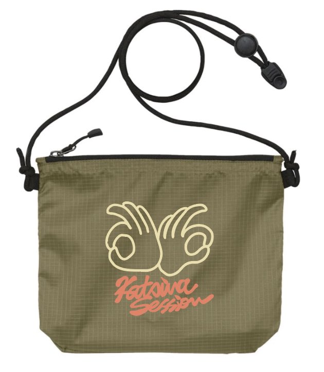 カチナセッション🆕GOODS
『ガチなさこっ手（しゅ）』
オンラインストアで購入できるようになりました！！

believemusicstore.com/?pid=189051666

ライブによし！フェスによし！お買い物によし！
何卒っっっっ！！！

#カチナ
#katsinasession
#伊澤一葉　
#柏倉隆史
#タブゾンビ
#日向秀和