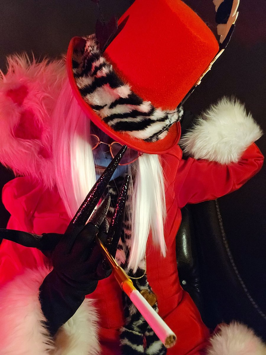 お試し初Val🦋
来月10/30にHskの方と撮影予定。絶賛Angを募集中です！！✨

#ハズビンホテルコスプレ
#HazbinHotelCosplay