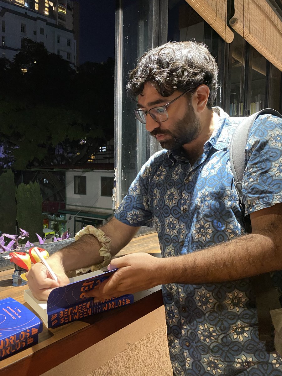 We launched Between Worlds: the IF Anthology of new Indian SFF at <a href="/ChampacaBooks/">Champaca</a> earlier this week. As always, the Bangalore SF audience is everything you want, and more. 

Pick up your copies at your nearest bookshop!