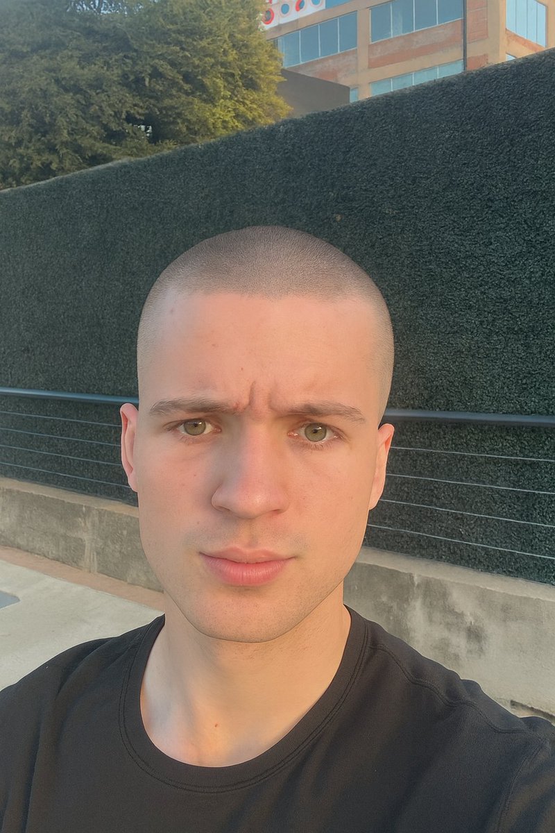 Mr. username tweet media