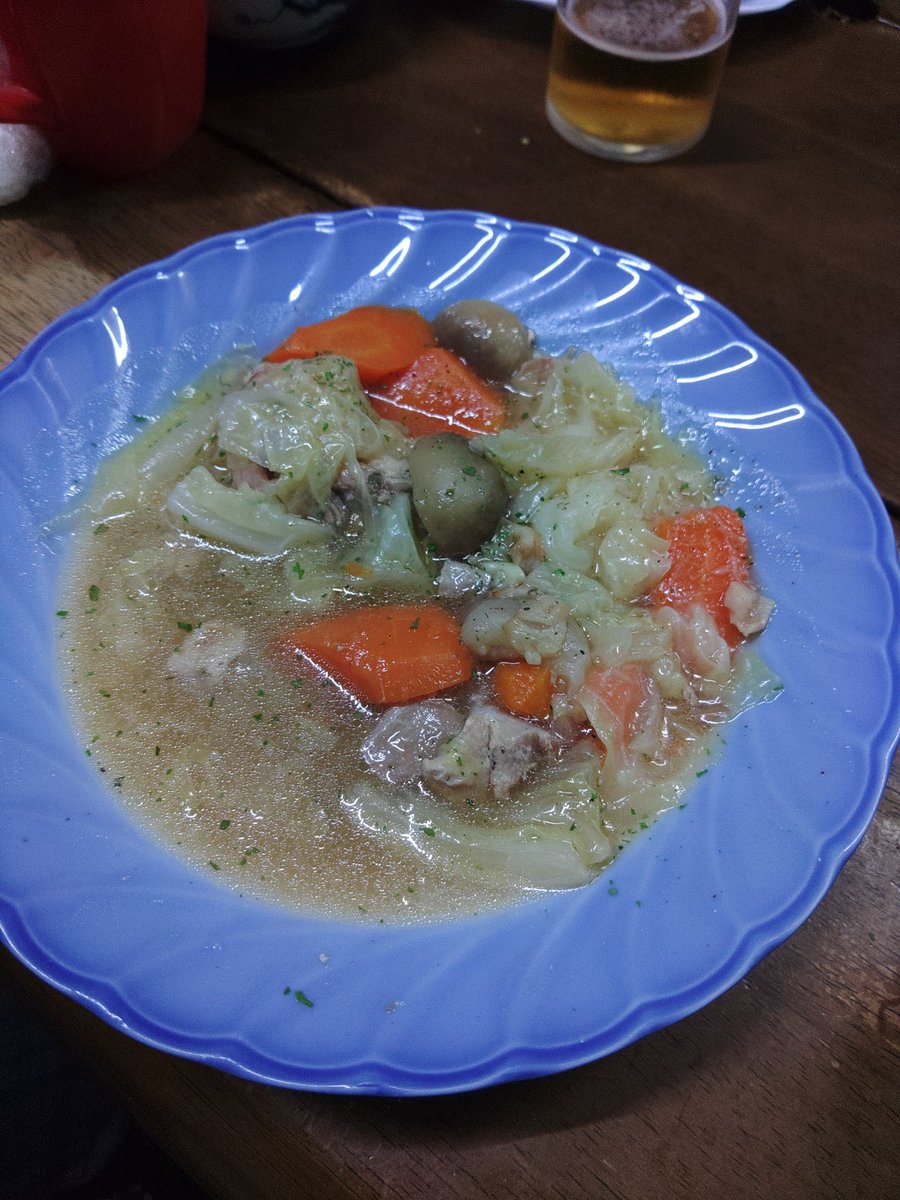 チキンコンソメスープ完成