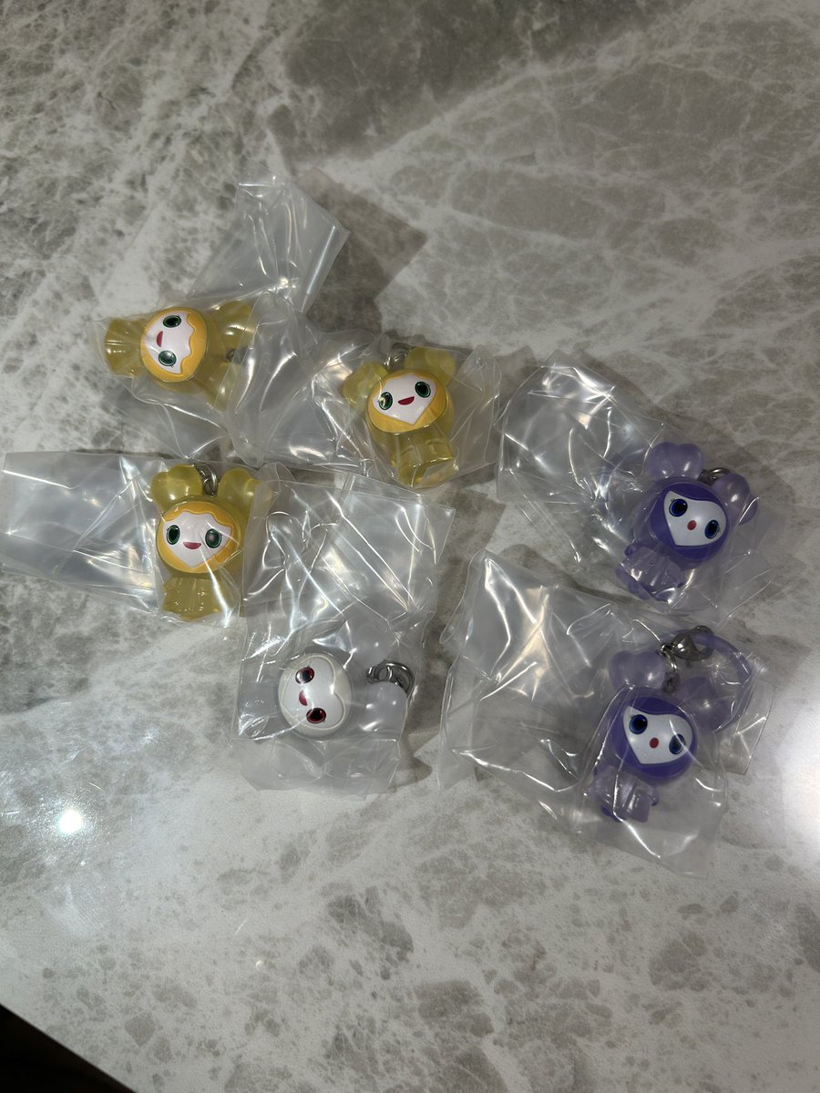 TWICE LOVELYS ラブリー 
グミ＆チャーム 交換 ミブリー 

【譲】サナ2・ジヒョ3・ダヒョン1

【求】ミナ2・ナヨン・ツウィ

サナはミナとの交換でお願いします。

郵送での交換希望です。
条件の合う方おりましたら、
お気軽にお声がけください☺️

#twice　 #twice交換