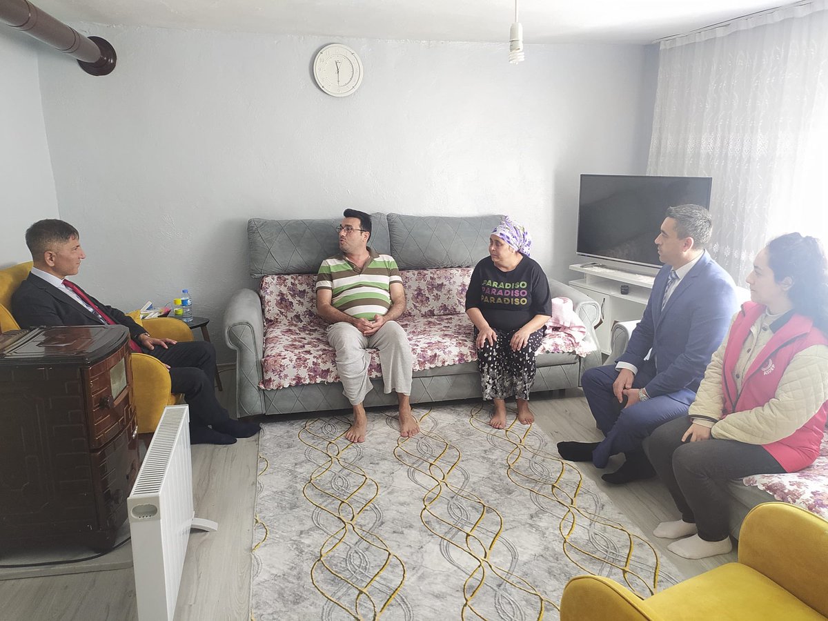 Kaymakamımız Niyazi ERTEN, Hıdırağa (Kore) Mahallesi’nde hane ziyaretlerinde bulundu.