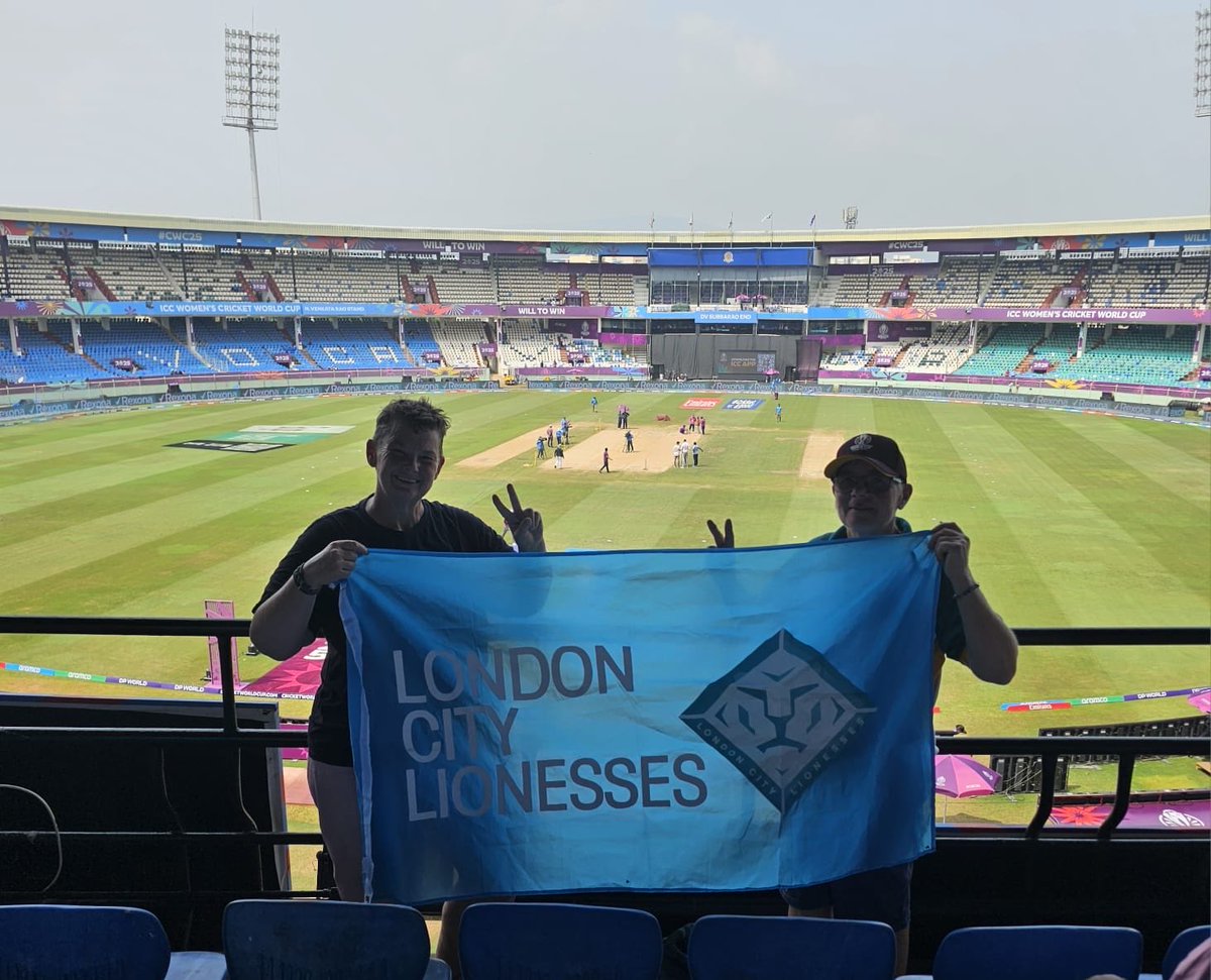 Hey <a href="/mcwfcflops/">flops</a> here’s the ‘bots’ at the World Cup cricket proudly waving the London City Lionesses flag as we have for 5 years. Get over it, we’re here to stay. A bit of advice before you put more rubbish on social media ‘don’t be a dick’ 😁