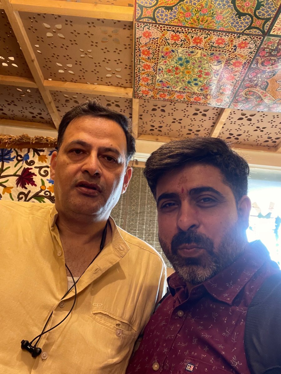 moorti bhat tweet media