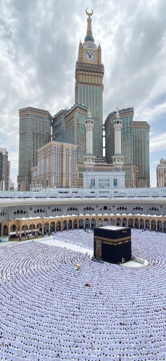 ﴿إِنَّ أَوَّلَ بَيْتٍ وُضِعَ لِلنَّاسِ لَلَّذِي بِبَكَّةَ مُبَارَكًا وَهُدًى لِّلْعَالَمِينَ﴾.

#جمعة_مباركة