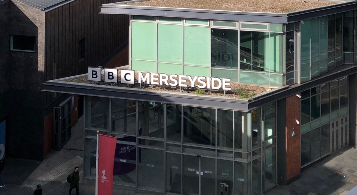 JamesKe20793914's tweet photo. 🗣️ Great to join #BBCRadioMerseyside today speaking with breakfast show host, Kevin about National Pension Tracing Day on 26th Oct. We discussed how to trace lost #pension pots including by using the free guidance #MaPS provides online @MoneyHelper. 📻
#BBC #NorthWest #Liverpool https://t.co/fWHMnb150P