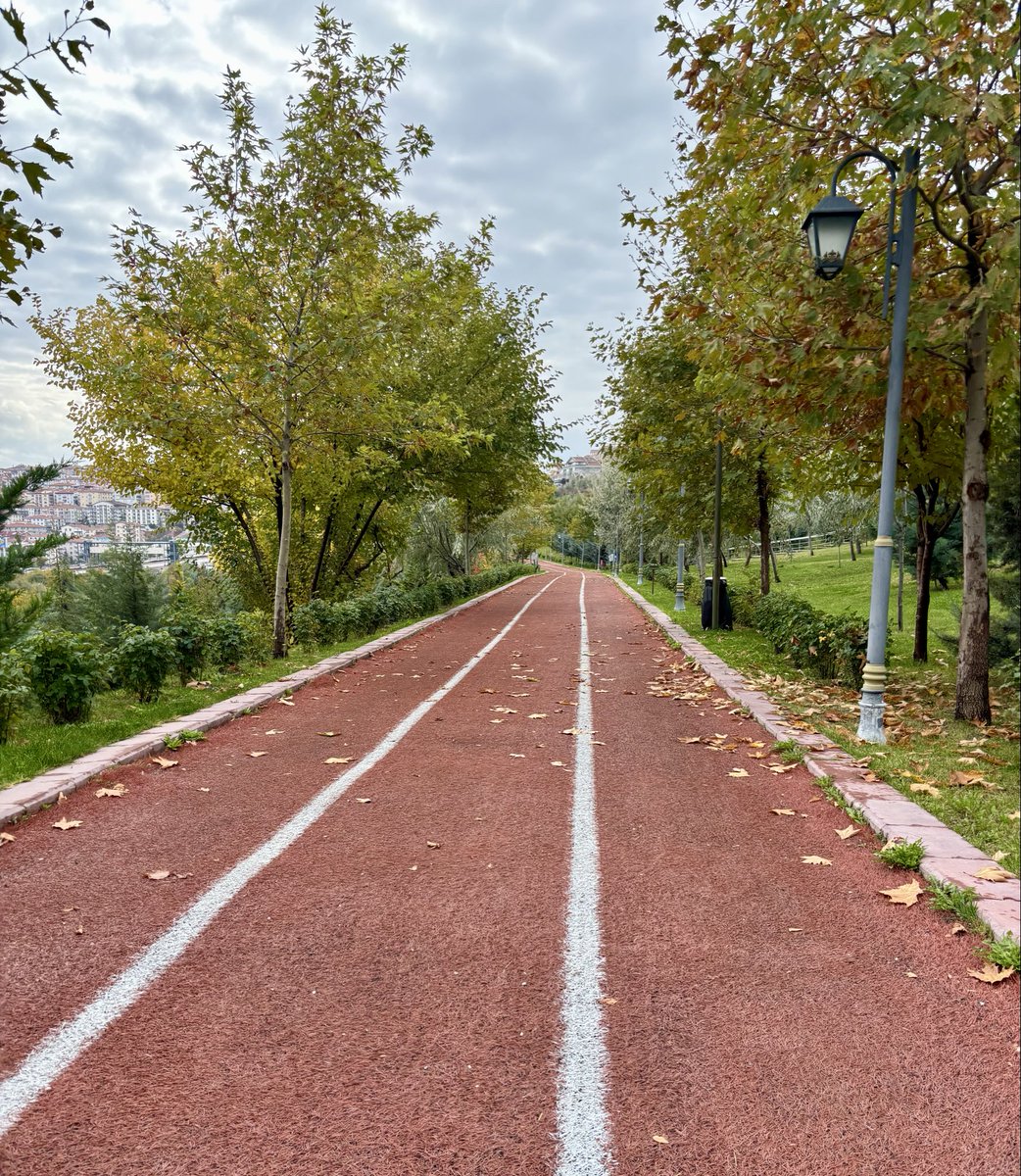 derinden sesler podcast'ı ve yürüyüş