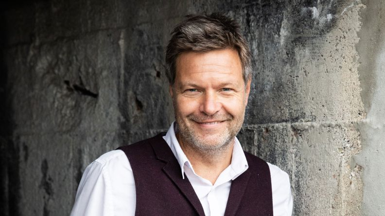 ₳ŇS☇ĤLUSSƑLUƓ 💚 (@cnnctngflght) on Twitter photo Wir hätten es richtig gut haben können!
-Chipindustrie
-Industriestrompreis
-wachsende E-Mobilität
-Brückenstrompreis
-eigene Pharmaindustrie
-Speicherindustrie
-100% EE
-künstliche Intelligenz
-Digitalisierung
-Bürokratieabbau
-Wohnraum
-Wasserstoffstahl 
-GEG
#Habeck4Kanzler Wir hätten es richtig gut haben können!
-Chipindustrie
-Industriestrompreis
-wachsende E-Mobilität
-Brückenstrompreis
-eigene Pharmaindustrie
-Speicherindustrie
-100% EE
-künstliche Intelligenz
-Digitalisierung
-Bürokratieabbau
-Wohnraum
-Wasserstoffstahl 
-GEG
#Habeck4Kanzler