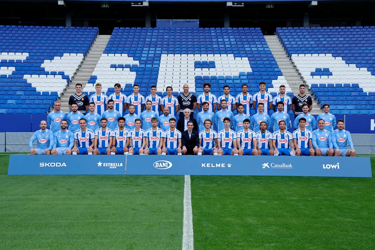𝐅𝐎𝐓𝐎 𝐎𝐅𝐈𝐂𝐈𝐀𝐋 𝐓𝐄𝐌𝐏𝐎𝐑𝐀𝐃𝐀 𝟐𝟓/𝟐𝟔 ⚪️🔵 #RCDE