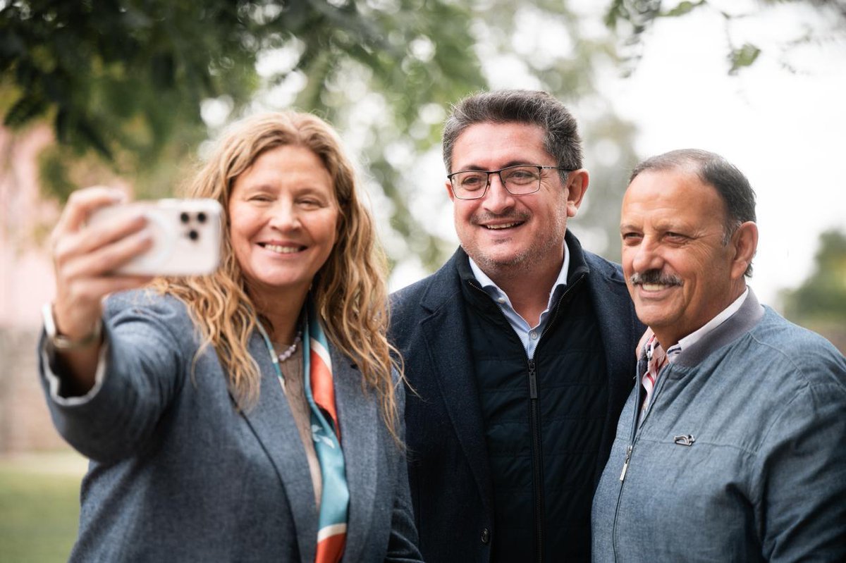Terminamos una campaña que nos llevó a recorrer toda la provincia de La Rioja, donde volvimos a conectar con la gente que nos dio la confianza en 2021. En estos cuatro años, trabajamos incansablemente para defender a La Rioja y a su gente. 

En este caminar, en cada abrazo y