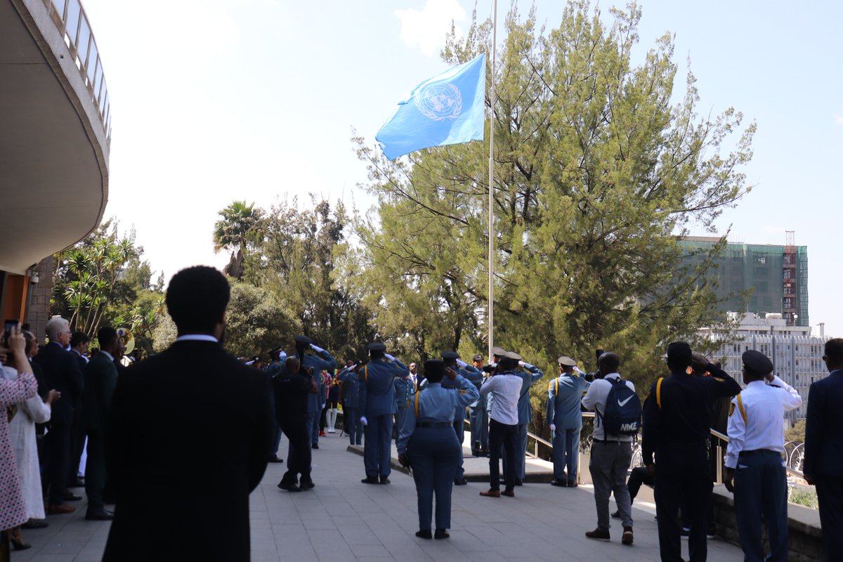 UNOAU_'s tweet image. 🌍 Today, @UNOAU_ joined the #UN family in #AddisAbaba to celebrate #UNDay, in collaboration with @UNEthiopia.
📸 More photos from the celebration are available here: flic.kr/s/aHBqjCynVk
#UnitedNationsDay #UN80