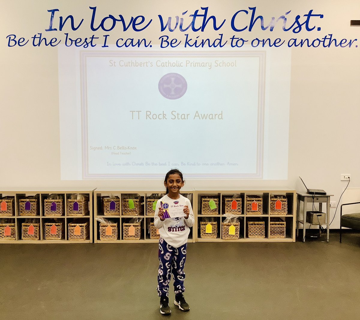 StCuthbertsPri's tweet image. TT RockStars 🎸 Our Maths Superstar Sierra has been awarded for independently taking time to practise her times tables and &apos;Be the Best She Can Be&apos; 💙 Thank you for showing such fantastic dedication and effort  🌟 #StCuthbertsMaths
