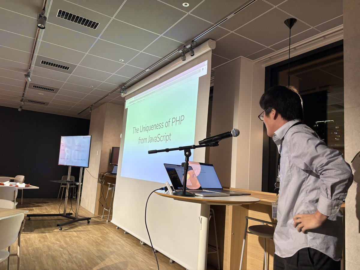 kanbo0605's tweet image. 英語のLTかっこいい！
 #phpxtky