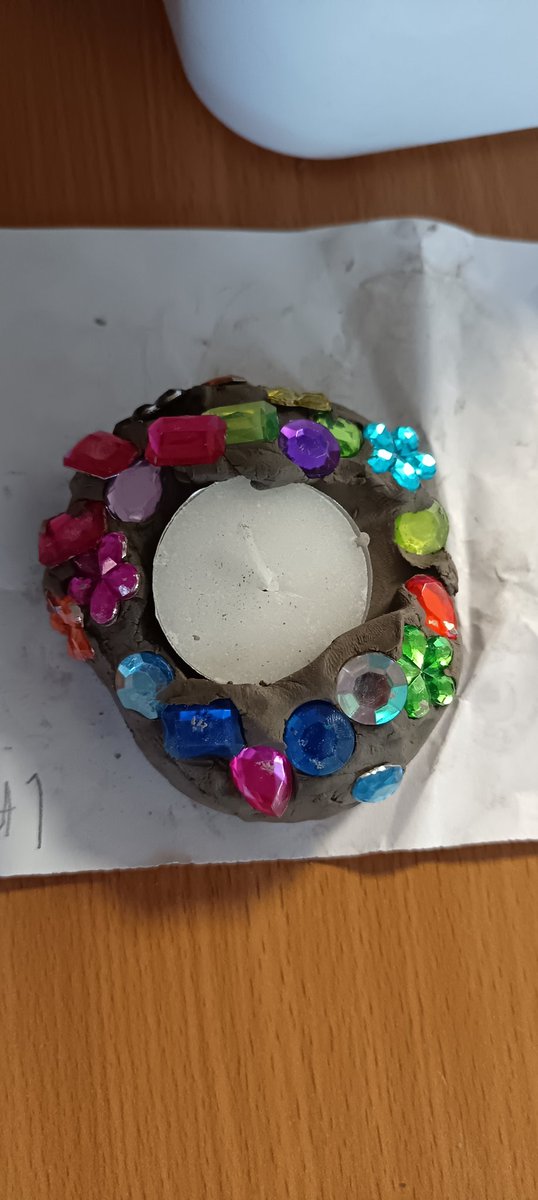 Diwali fun making Diva lamps in year 1 this morning.