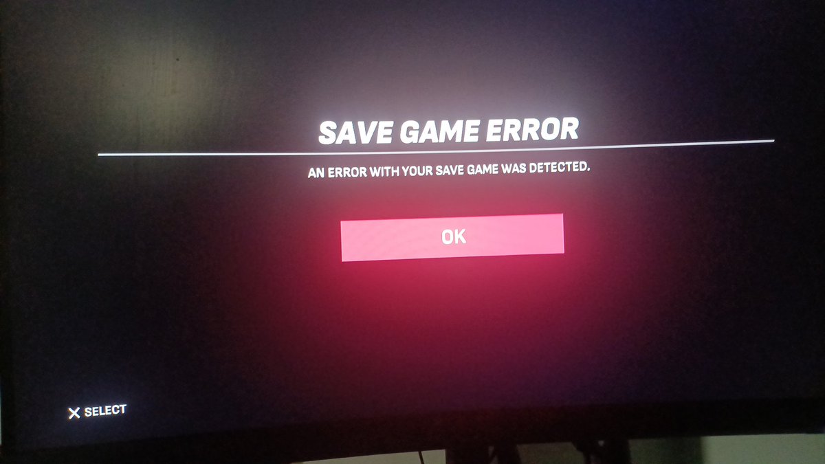 gazisme's tweet photo. @Nascar25Game why is this happening? https://t.co/bp7WruzZni
