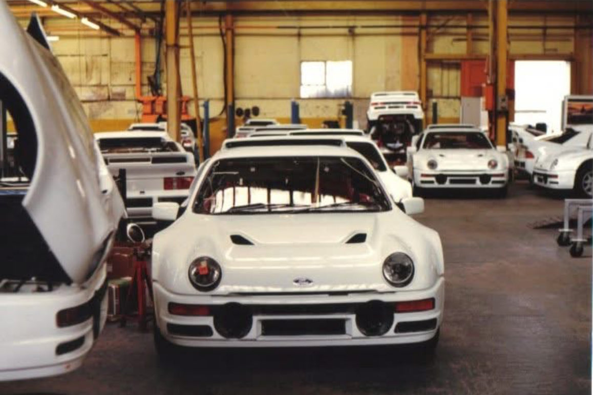 🇬🇧 Ford RS200

Factory pictures of the Ford RS200 being assembled at Reliant at its Shenstone factory.

The 200 cars required for Group B homologation were built there, though the initial six prototypes were assembled at Boreham.  

Arch Motors built the Chassis, Caterham built