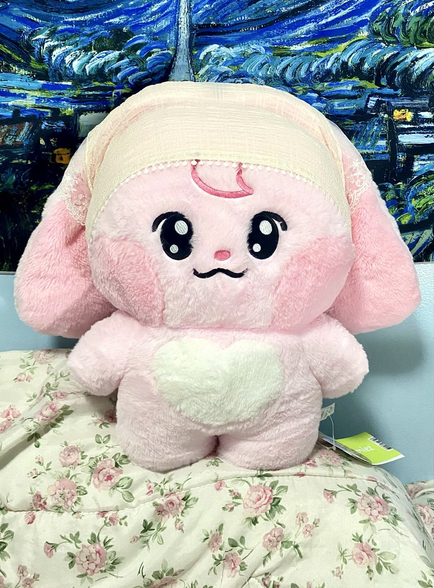 ทิพากร tweet media