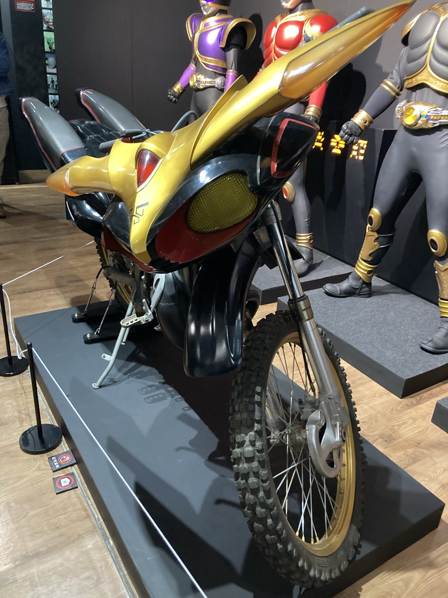 ユカピンバカラ　1916年「Moliere 11140 」Ｈ17cm×2脚 LC-JIB_146_a_b_a_005.jpg