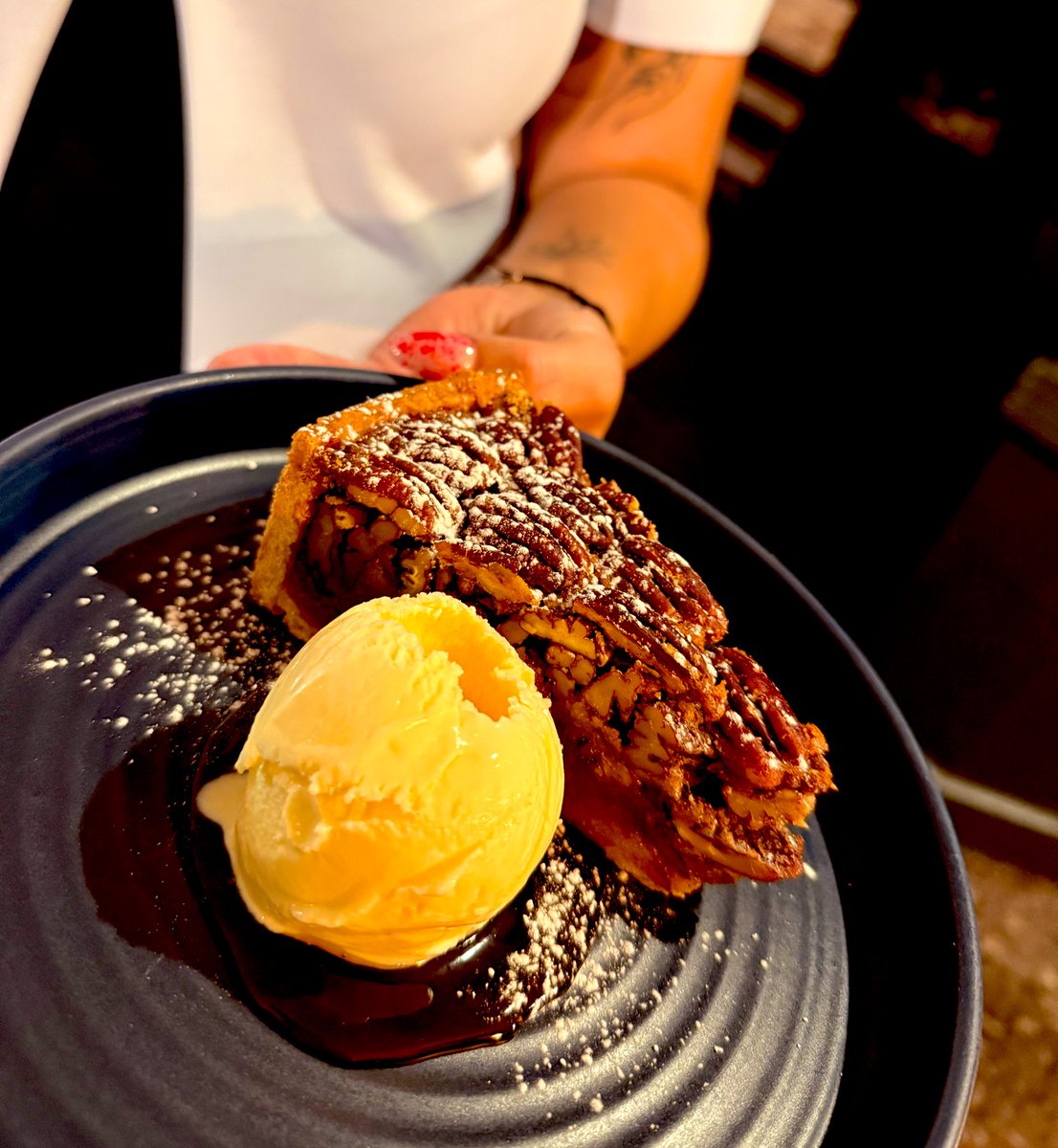 Hello Chefs Specials 🤩

Honey &amp; Sriracha Pork Belly Bites 🌶️ 

Fish Pie, Panache of Vegetables &amp; a White Wine Velouté 🐟 

Pecan Pie 🥧