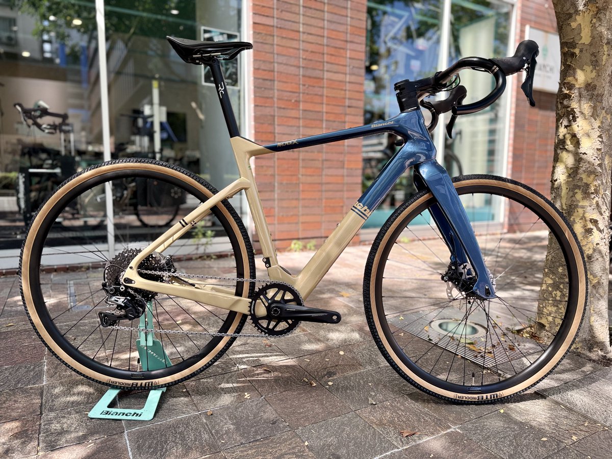 ビアンキBIANCHI INTENSO44 Bianchi Intenso Ultegra - Ride Away Bicycles | San Antonio