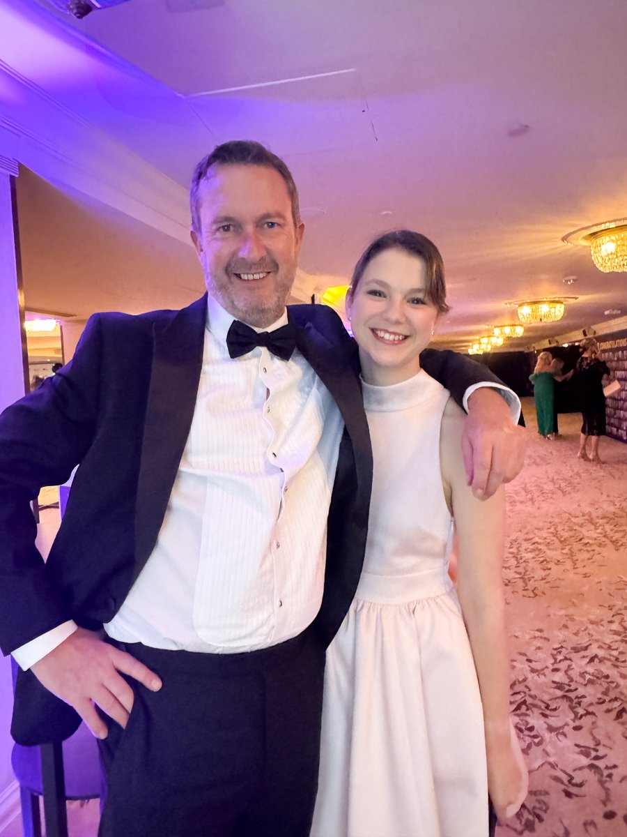 RebuildCost's tweet image. A huge congratulations to all the winners and finalists at the Women in Insurance Awards! 
Thank you to the Women in Insurance team for hosting such a fantastic event. Here's a few photos of our team enjoying  truly a fabulous night celebrating success across our industry