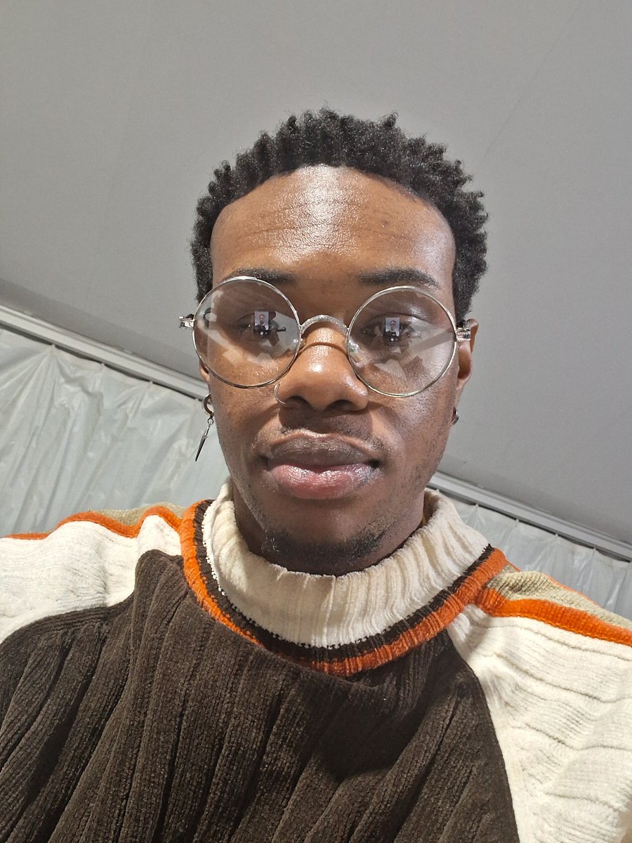 Malik_Nova96's tweet image. In the words of DMX – "Let's Get That Money." #setlife #movieextra #backgroundactor