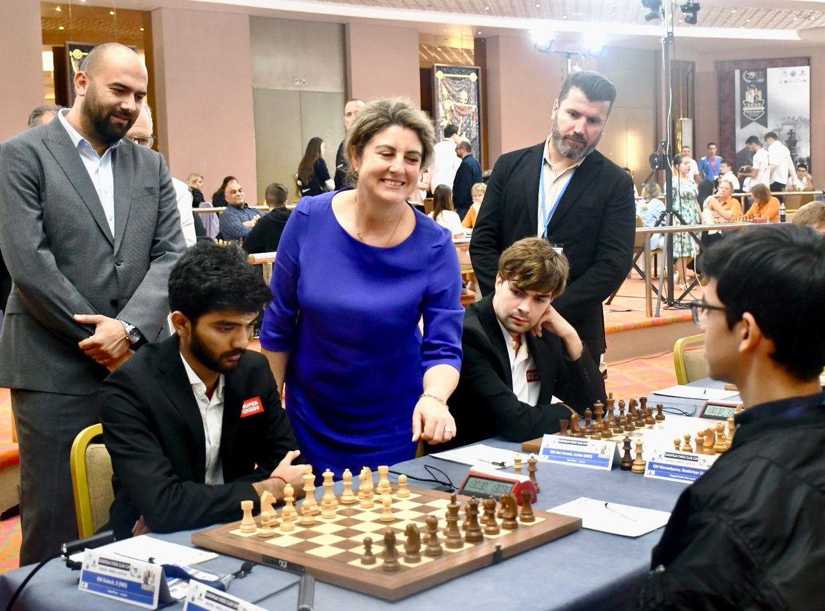 18-26 Ekim tarihlerinde düzenlenen Avrupa Kulüpler Kupası kapsamında Rodos’a gelen Türkiye Satranç Federasyonu Yönetim Kurulu ve kulüplerimizin temsilcileriyle bir araya geldik. Sporcularımıza başarılar diledik.