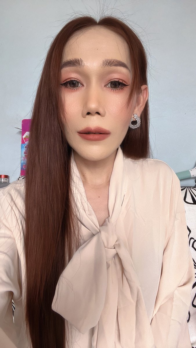 เหงาจัง😔😔