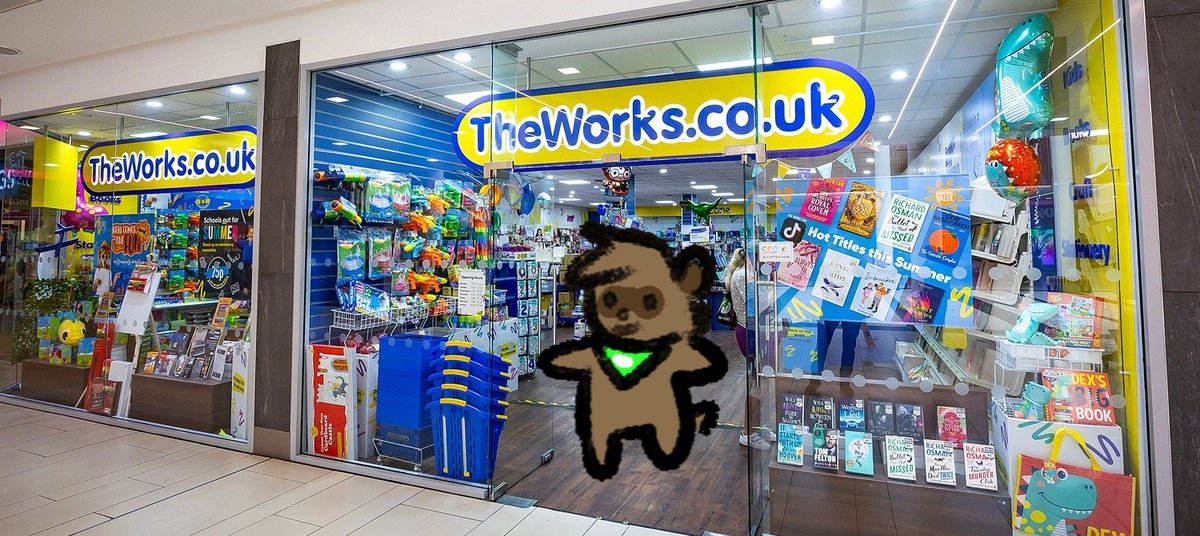 I've got an OC in The Works

Art by @navisludge