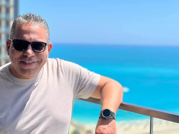 إلى رحمة الله الواسعة
و شفاعة سيدنا رسول الله
إلى اللقاء يا حسام  😭