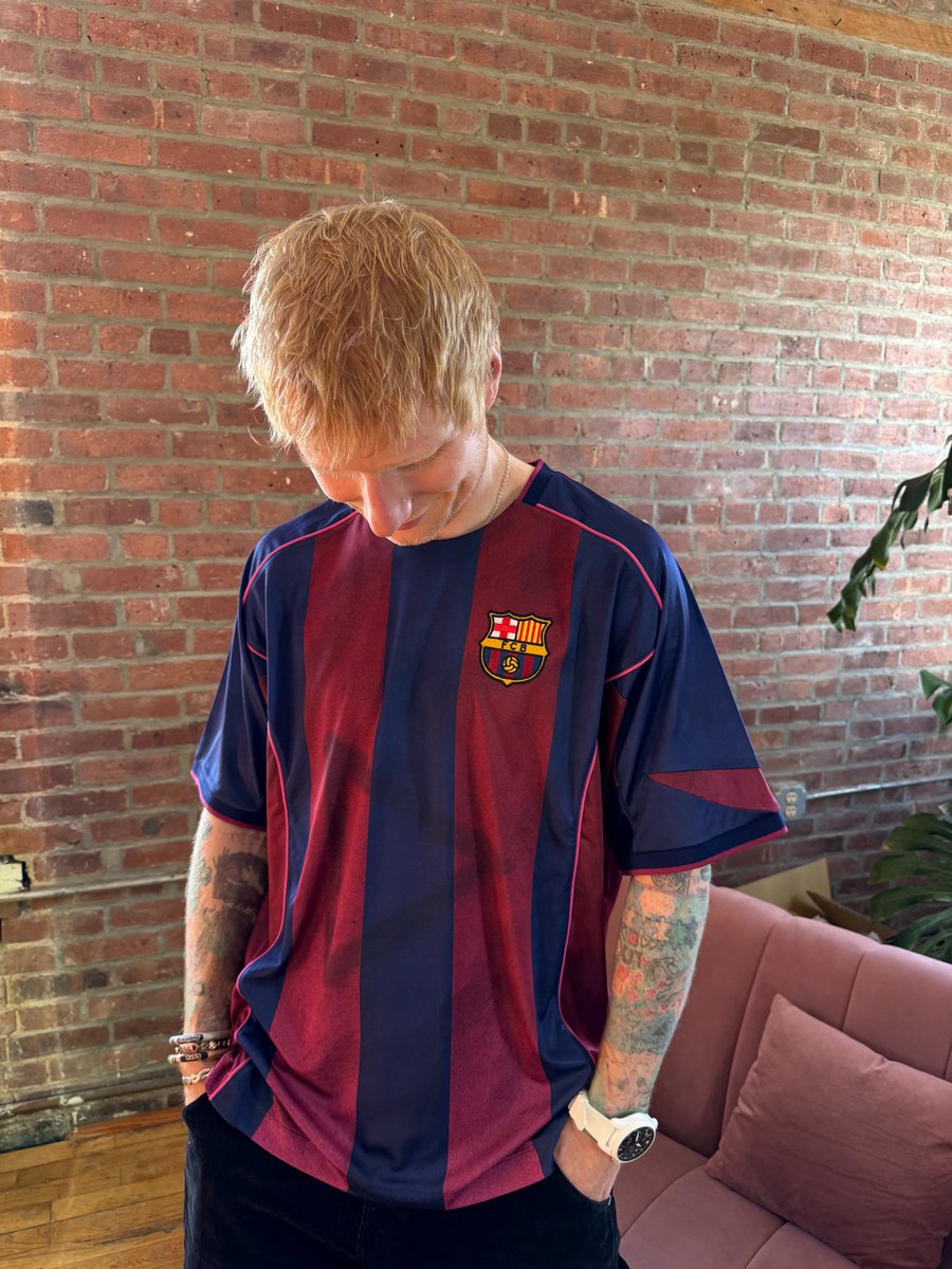 Culer desde pequeño. 🥹
<a href="/Spotify/">Spotify</a> <a href="/edsheeran/">Ed Sheeran HQ</a> ▶️