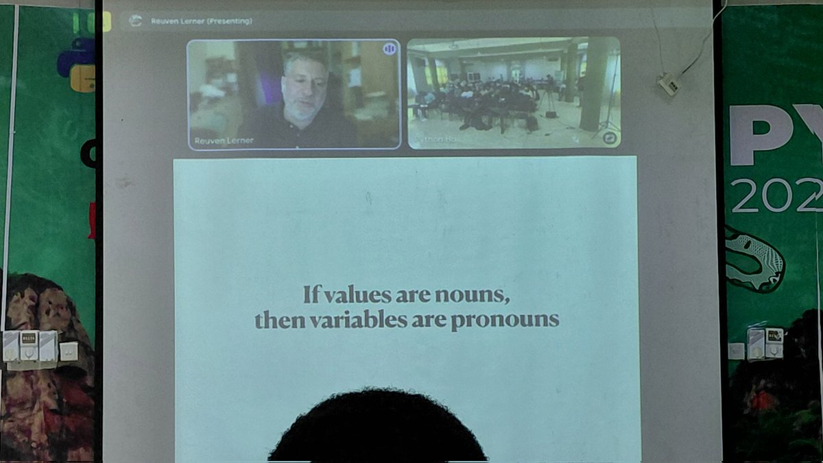 mcqueccu's tweet image. @reuvenmlerner live with us #pyho2025. It's getting more exciting and glad to be here #python #pythonghana #pandas