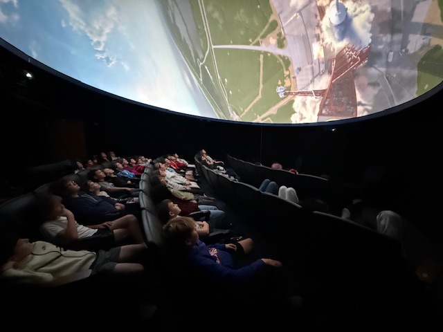 MMSTrojans's tweet image. 🚀 Last Friday, the 6 Red Team had an amazing time at MCC! 🌌 Exploring the planetarium and all its wonders was a blast! #TrojanNation #ScienceEd