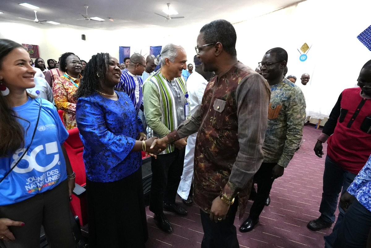 UNICEF_Burkina's tweet photo. « À 80 ans, l’ONU se réinvente pour un Burkina Faso plus fort », a déclaré Maurice Azonnankpo lors de la commémoration des #UNDays à l’Université Joseph Ki-Zerbo.
Sous le thème "Construisons notre avenir ensemble", le Ministre @JeanMarieTraore a salué l’engagement des UN🇺🇳. https://t.co/Dkjr3bntVL