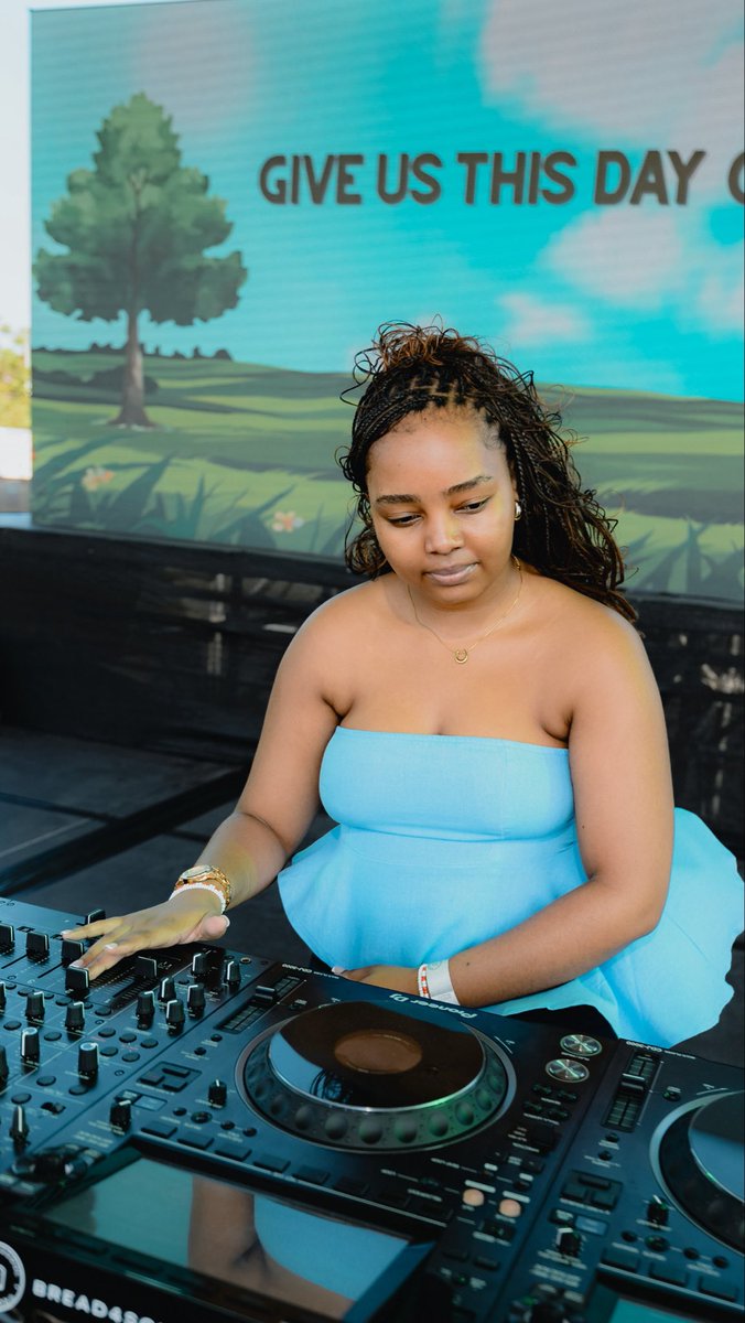 Stay around winners , they’ll never mock you for trying 🙂