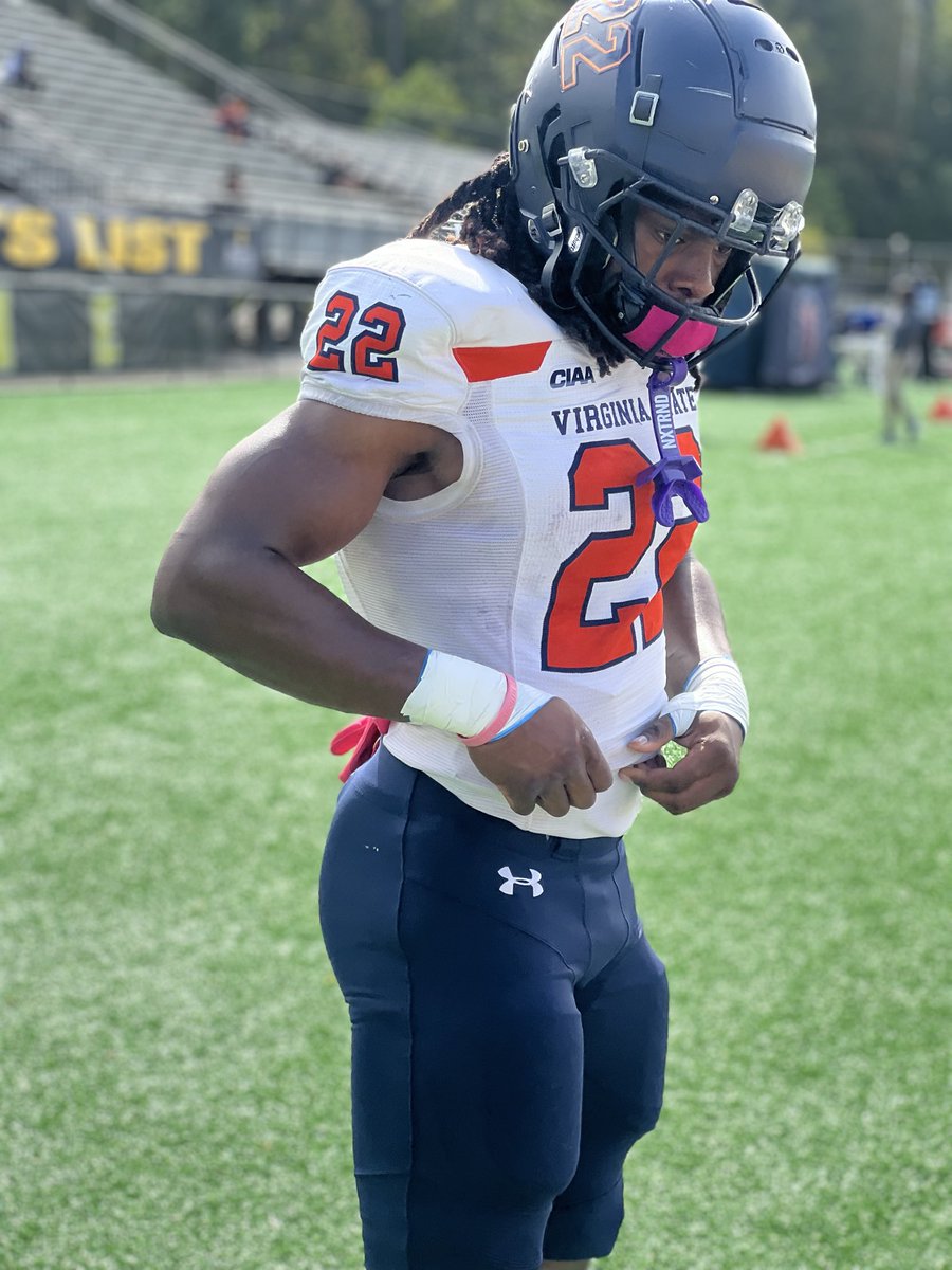 Shedrick “Sheddy” McCall (RB Coach) (@mccallshedrick) on Twitter photo MyGuys! 🏈🏈🏈🏈 MyGuys! 🏈🏈🏈🏈