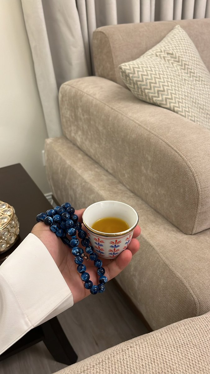 znlui's tweet photo. 5:05 https://t.co/KK4VljUdko