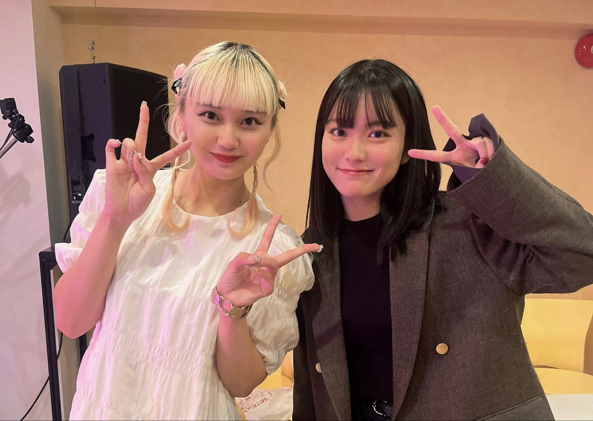 そしてご一緒したお二人💛🧀ｶﾜｲｲ(๑˃̵ᴗ˂̵)
お久しぶりのはっぴーさん！！
<a href="/yellow_hiroha/">野崎万葉（のざき ひろは）9/7☀️@ミントホールワンマン🎂満員御礼🎉心からありがとう！！</a> 
初めましてのちーずちゃん！！
<a href="/a_yanocheese/">やのちーず</a> 

またご一緒できますように📢💫