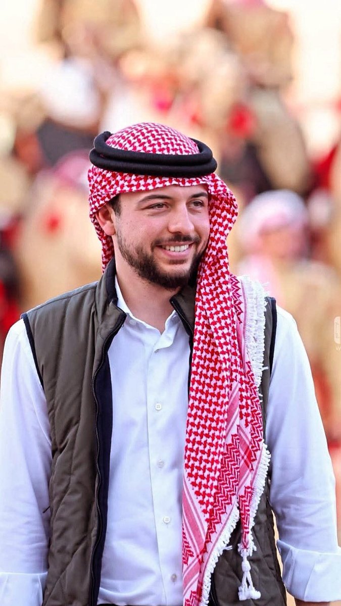 ولي العهد الامير حسين بن عبد الله 
حفظك الله 
#الامير_المحبوب
#ولي_العهد_الامير_حسين_بن_عبدالله