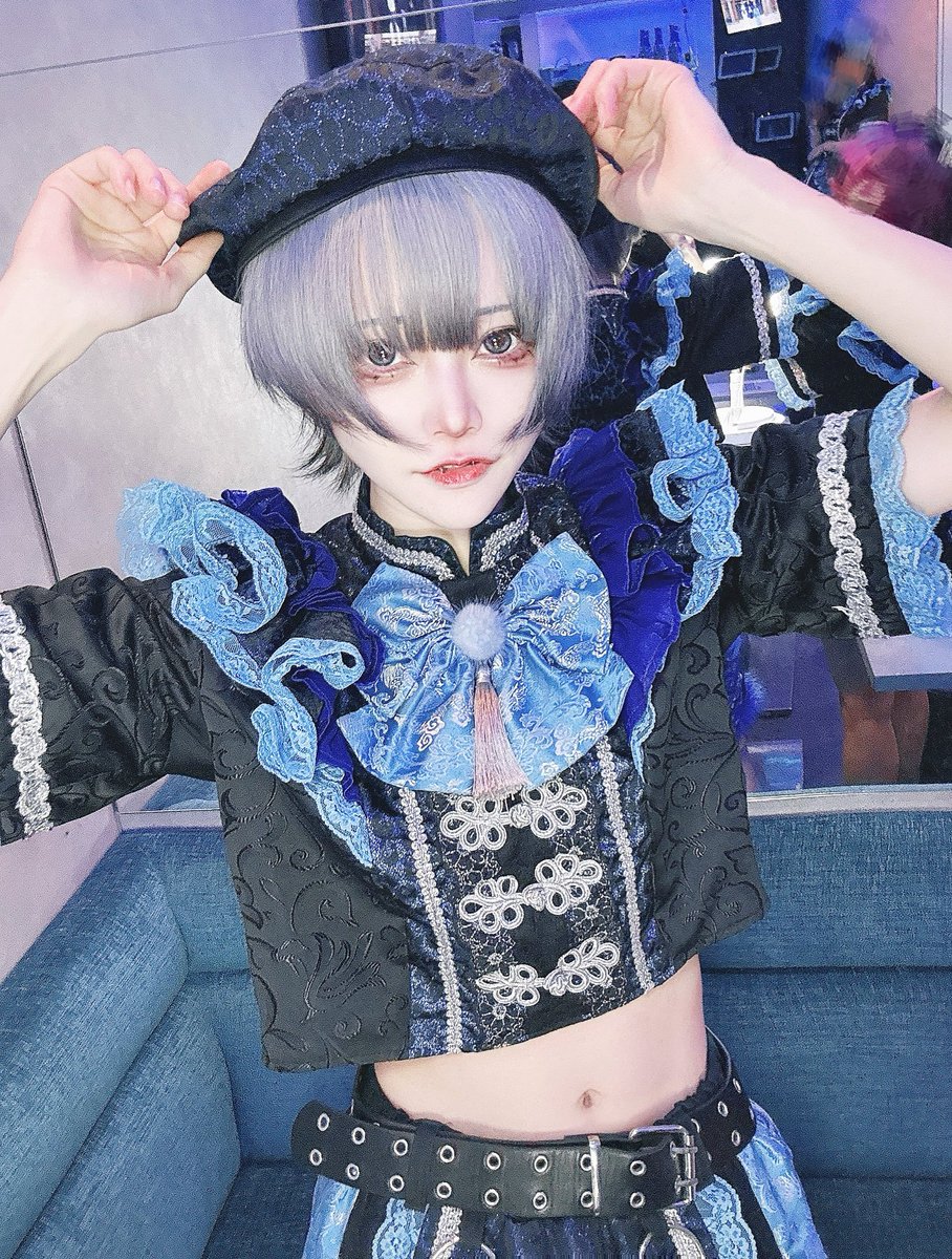 hapi_machina's tweet image. B4BYCR4SHさんのレセプションお邪魔してきました🩵💙衣装かわいかった🪽

#B4BYCR4SH