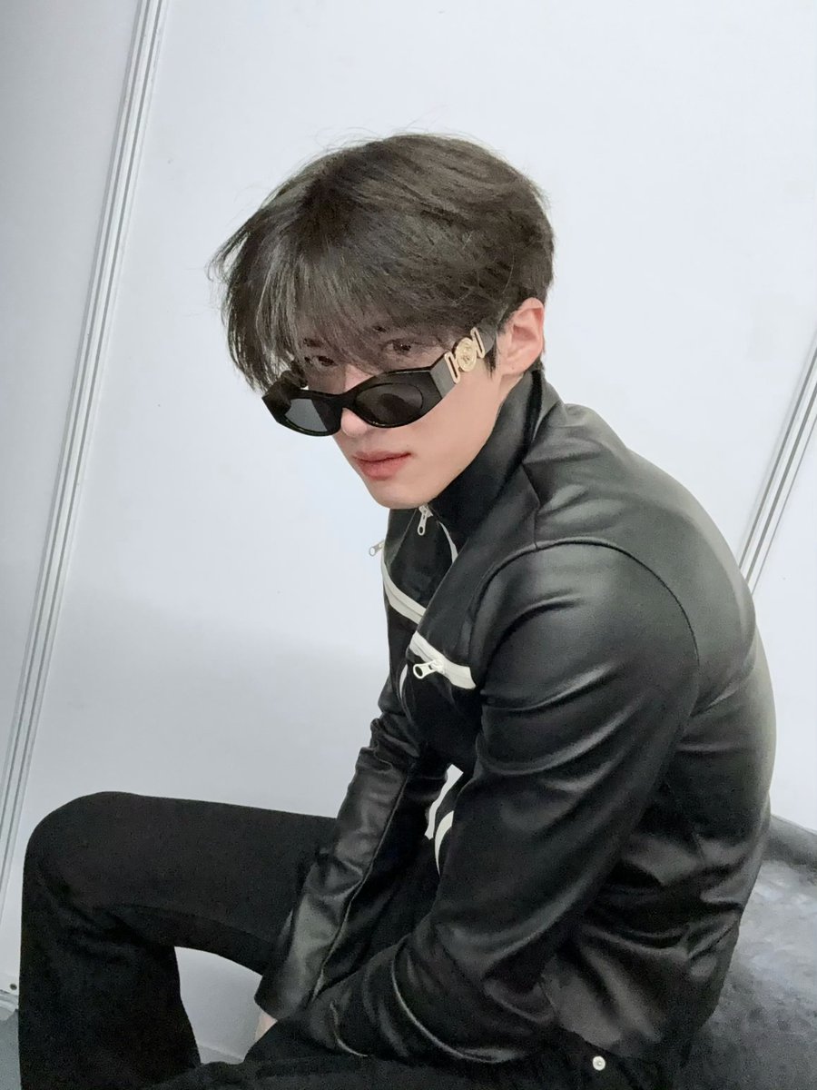 heartyanxn's tweet photo. 251024 Weibo #YANAN #闫桉 

🔖: https://t.co/h0LQiJjcBh https://t.co/7eqTujdRcq