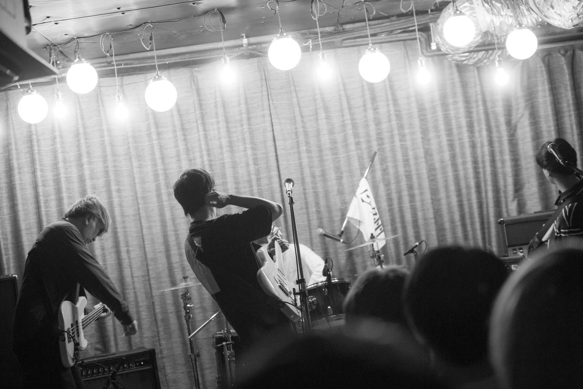 【LIVE情報】

2025.11.19(水)
下北沢6会場往来サーキットイベント
『STEP OUT!』

我々マイアミは18:20から、
BASEMENTBARのトッパーです。
他出演者は画像をご覧ください。

楽しい夜になりそうな1日🌉

[TICKET(1Drink込)]
ADV ¥3,000 / U-18 ¥2,000
t.livepocket.jp/e/step_out