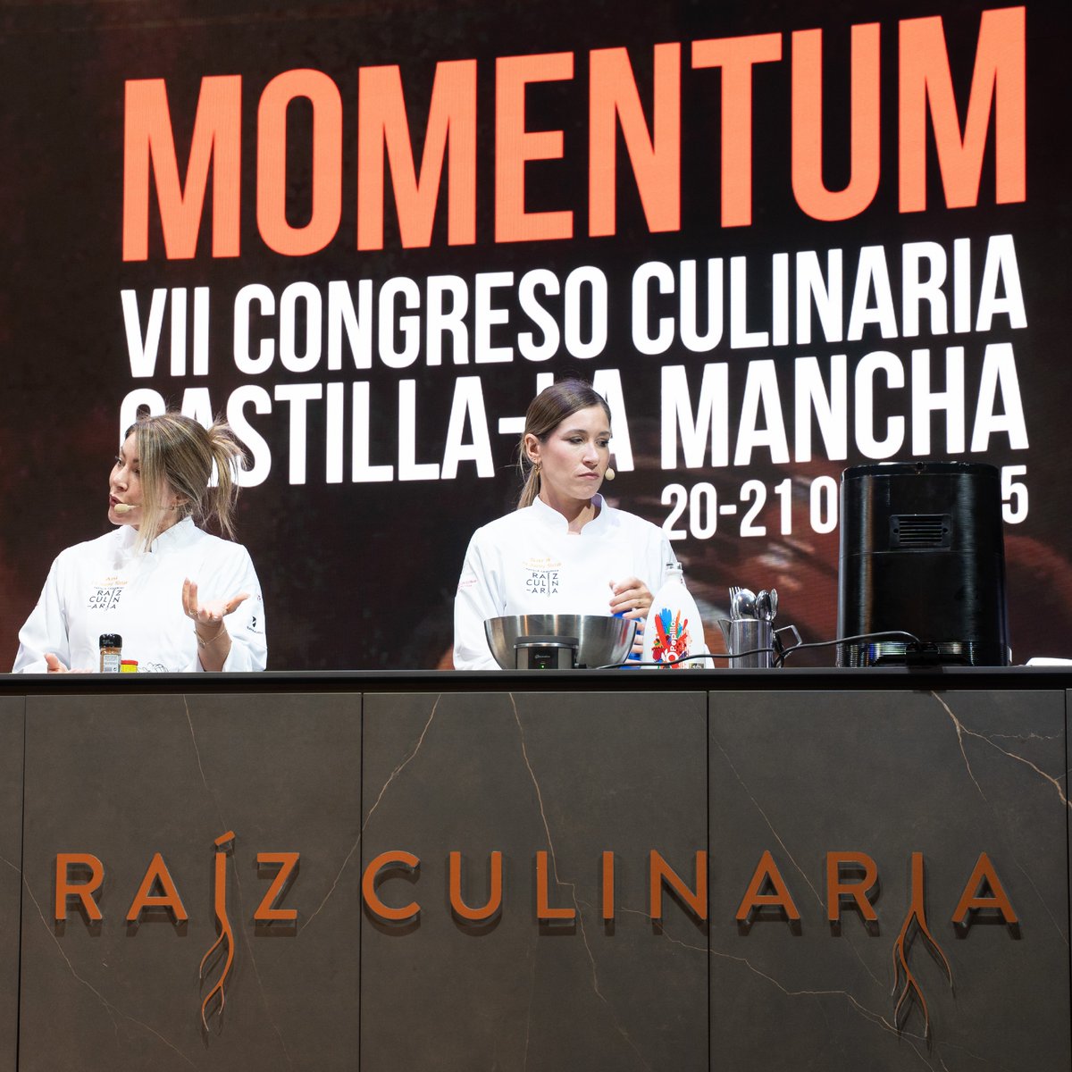 XternalMk's tweet photo. Días intensos y llenos de sabor 🍰 Desde x-ternal hemos gestionado la organización del VII Congreso Culinaria Castilla-La Mancha ✨

¡Felices de aportar nuestro granito de arena a #RaízCulinaria2025! https://t.co/phUpfY1gHp
