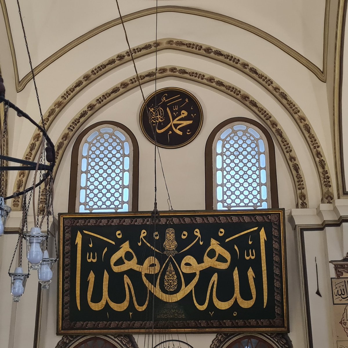 *Kalbi hassas olana dünya ağır gelir..
Cahit Zarifoğlu
#HayırlıCumalar