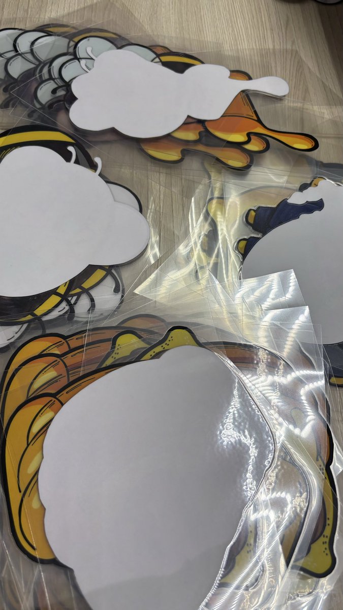 พรุ่งนี้มาเลย!! เจ้าเหล่าน้อลๆเพื่อนรัก🤟🏻
#พี่ตัดผึ้งเสร็จแล้วครับ

#เขมจิราต้องรอดseries 
#KhemjiraTheSeries 
#ตันซันซู